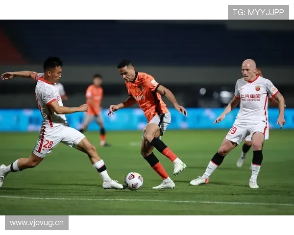 亚冠赛场风云再起豪强对决引爆激情各队全力冲击荣耀巅峰之战开启 - 副本 - 副本 - 副本